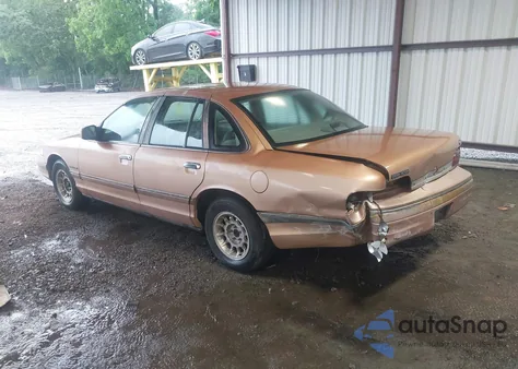 1994 Ford Crown Victoria from USA, damaged, VIN 2FALP73W2RX165912